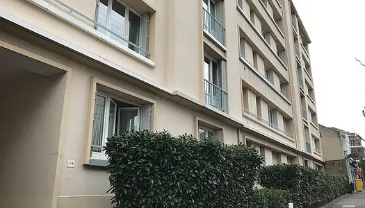 Appartement 4 pièces 84 m² 