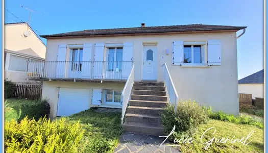 Dpt Mayenne (53), à vendre RENAZE maison P6 de 94 m² - Terrain de 836,00 m²
