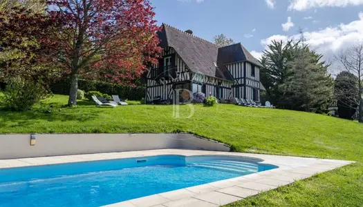 4 kms d'Houlgate - Maison normande avec piscine et vue dégagée