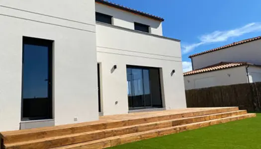 Villa Neuve Claira 125 m2