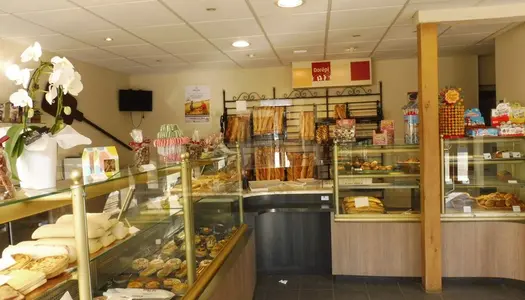 Dpt Loir et Cher (41), à vendre Ouzouer-Le-Marché axe Orléans-Le Mans Boulangerie - Pâtisserie - 