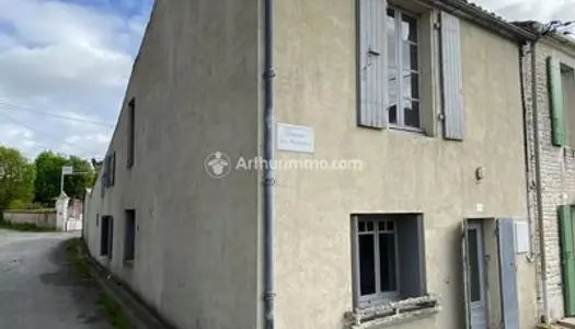 Maison - Villa Vente Matha 5p 65m² 59400€