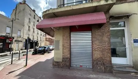 Location local commercial 44m2 saint ouen /seine 