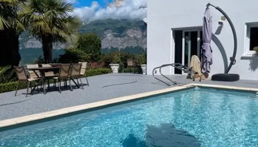 Vente Maison de 103 m2 avec piscine sur les hauteurs de Froges 