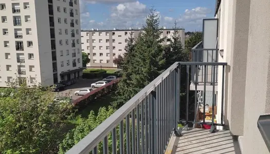 Appartement F3, 2 chambres dans une résidence rénovée 