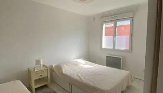 Appartement F3 meublé à louer 900 