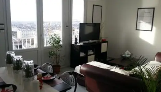 Chambre meublée en colocation (360 tout compris)