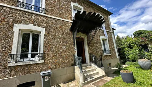 Maison 6 pièces 140 m² 