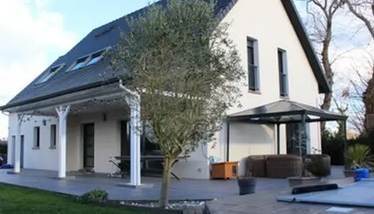 Maison 9 pièces 200 m²