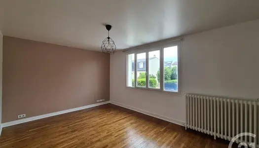 Maison 6 pièces 111 m² 