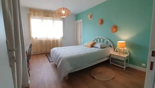 Chambre meublée avec terrasse centre Bourg en Bresse 