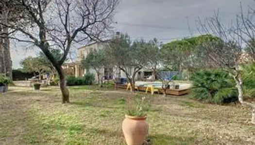 Rochefort du Gard, Villa 99 m², 4 pièces, sur 1155 m² de terrain