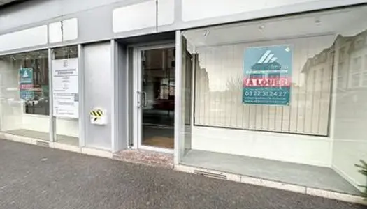 Local commercial 77 m² 