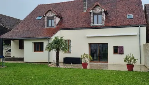 Maison 7 pièces 216 m² 