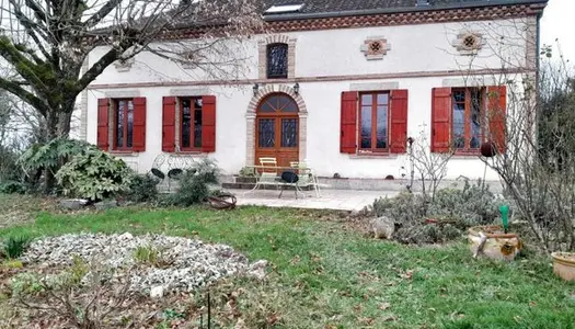 Maison 6 pièces 220 m²