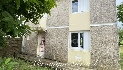 IDEAL PRIMO ACCEDANT OU INVESTISSEMENT LOCATIF .Maison Mitoyenne de 90 M2 sur 770 M2 de Terrain 