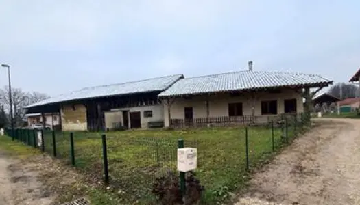 Ferme 2 pièces 80 m²