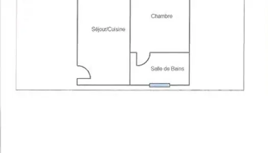 Apt 2 pièces 30 m² parking privé centre ville Segré 