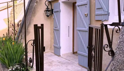 Dans un charmant village provençal