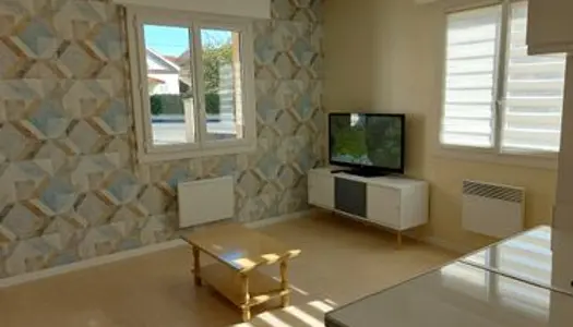 Studio plain pied 18 m2 meuble