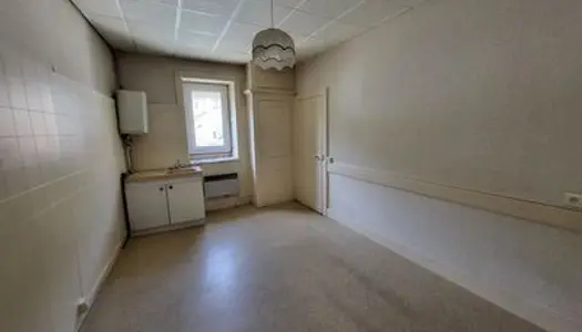 Appartement à rénover . 