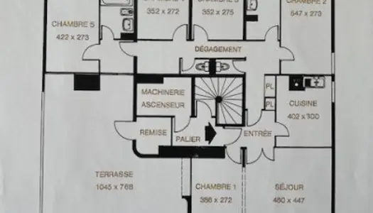 Appartement 6 pièces 124 m²