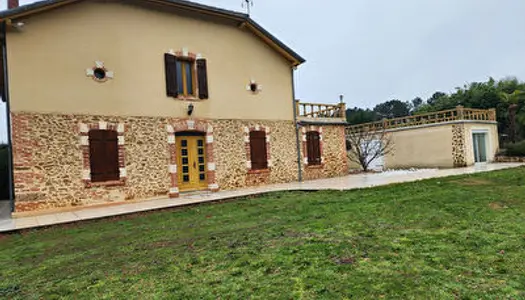 Maison 5 pièces 286 m²