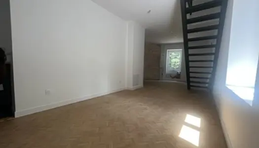 DUPLEX RÉNOVÉ 