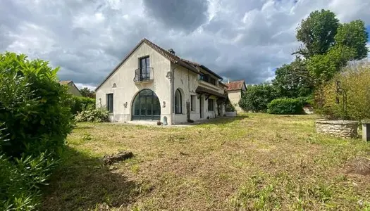 Maison 5 pièces 162 m² 