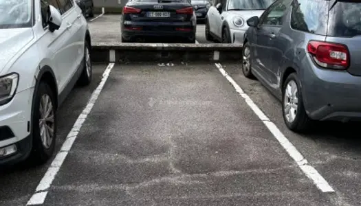Parking 4 m² 