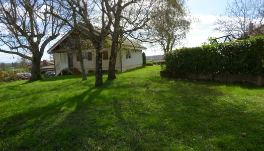 Dpt Ain (01), à vendre MIONNAY maison P6 sur un terrain de 1500 m2 constructibles 