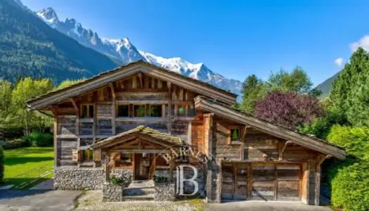 Chalet 12 pièces 283 m²