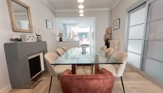 Maison 8 pièces 225 m²