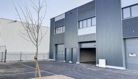 Local commercial 111 m² 