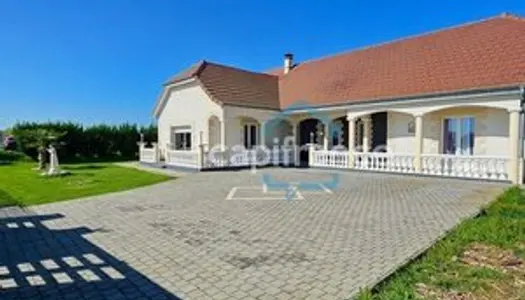 Splendide maison de plain-pied construite en 2012