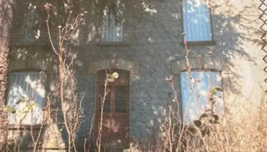 Maison Aixe sur Vienne rive droite deux garages jardin 