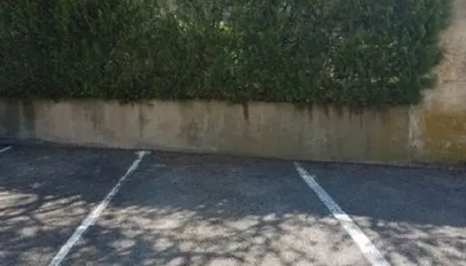 Loue place de parking extérieur sécurisé 