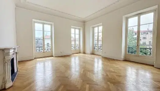 Appartement 5 pièces 170 m² 