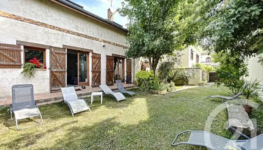 Maison 6 pièces 146 m² 