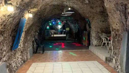 Cave festive 