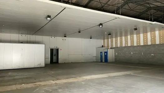 Bureau 1024 m²