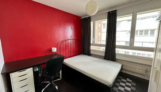 Chambre meublée en colocation à louer Quartier de la Haute Folie à HEROUVILLE SAINT CLAIR