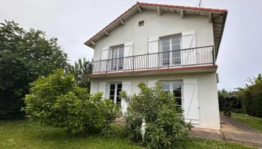 Maison 4 pièces 117 m² 