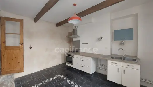Dpt Gard (30), à vendre  à Vallabrègues maison P4 de 84 m²