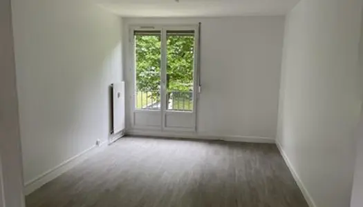 APPARTEMENT T4 - 60 m² 