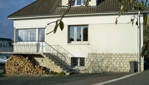 GRANDE MAISON A LA GRANDE PAROISSE AVEC JARDIN 