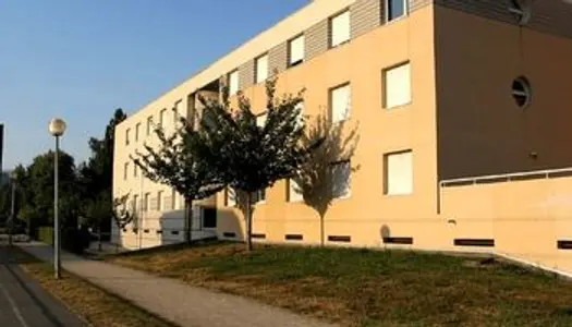Appartement Location Saint-Martin-d'Hères 1p 19m² 420€