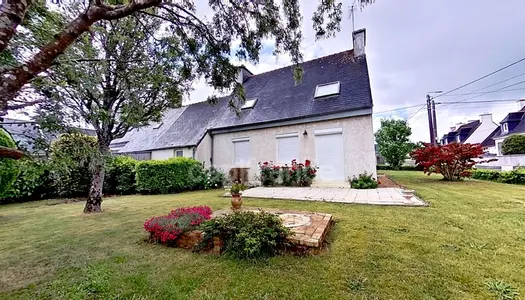 Dpt Finistère (29), à vendre SAINT MARTIN DES CHAMPS maison P4 de 90 m² - Terrain de 504 M² 