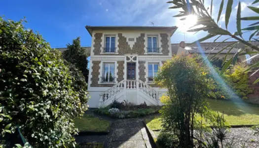 Maison 5 pièces 93 m² 