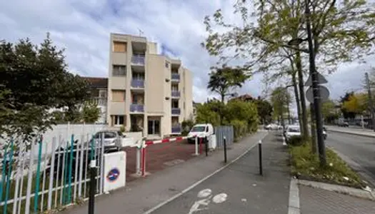 Appartement Location Pierrefitte-sur-Seine 1p 25m² 700€